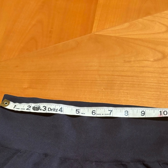 GYMSHARK high waisted black leggings. - Picture 5 of 6